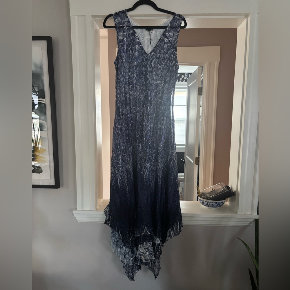 Chic Navy High-Low Dress